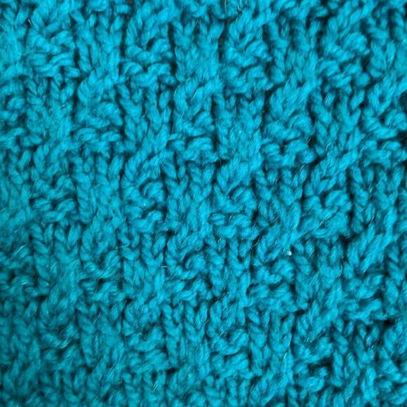 Women’s Handmade Teal Blue Wool Blend Sweater Size M/L (see measurements) - Picture 9 of 9